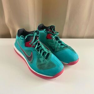 Nike LeBron 9 Low Reverse Liverpool Basketball Shoes Size 10 Men's